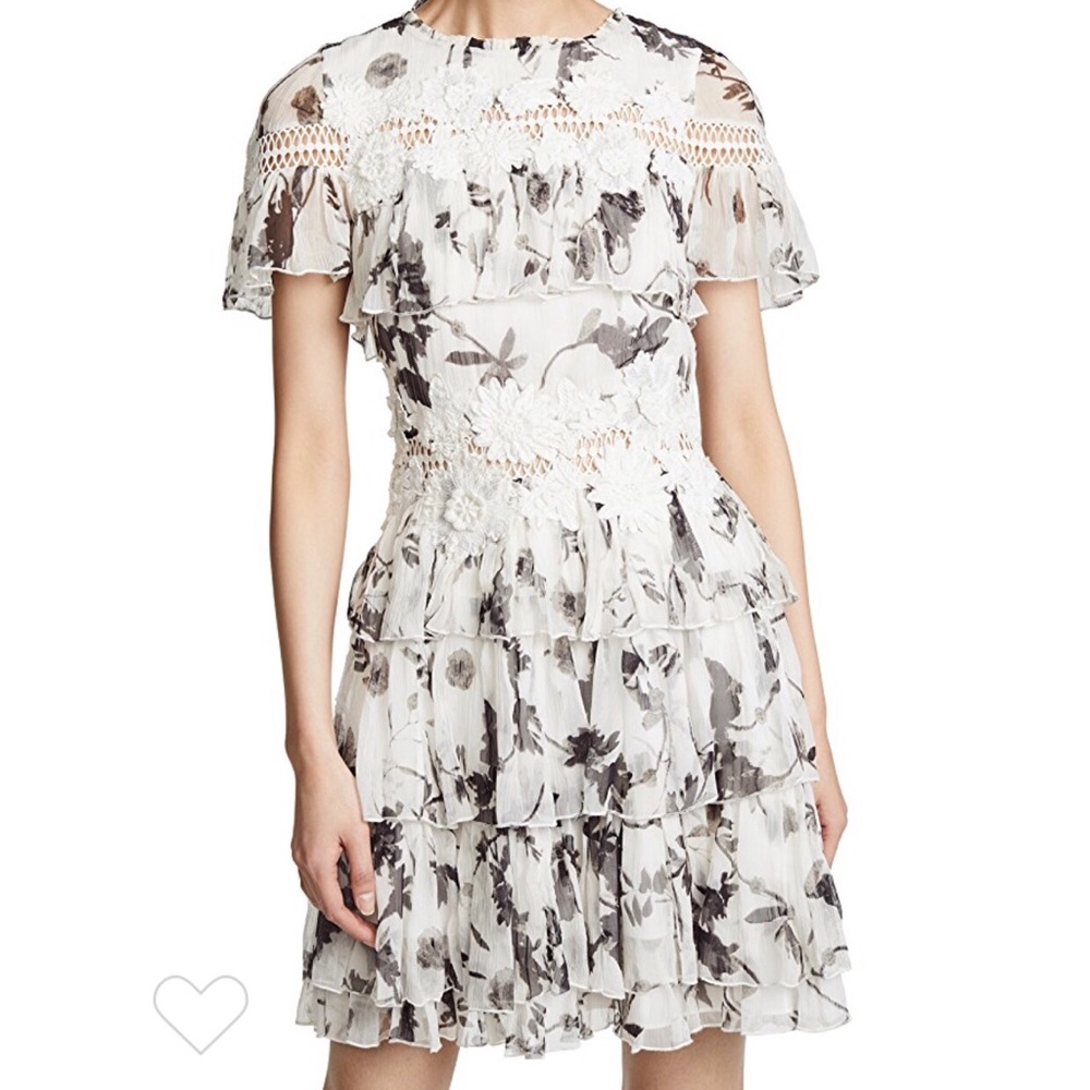 Alice + Olivia white floral dress. *NWT